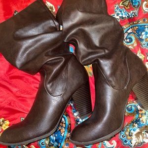 Rampage Elia brown boots